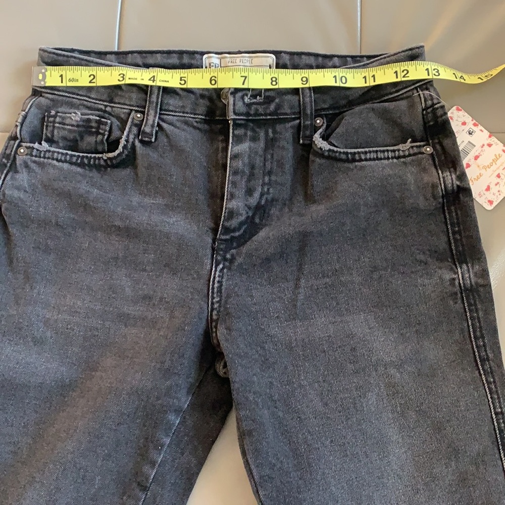 Free People Women’s Clean Girlfriend Jeans - Picture 8 of 11